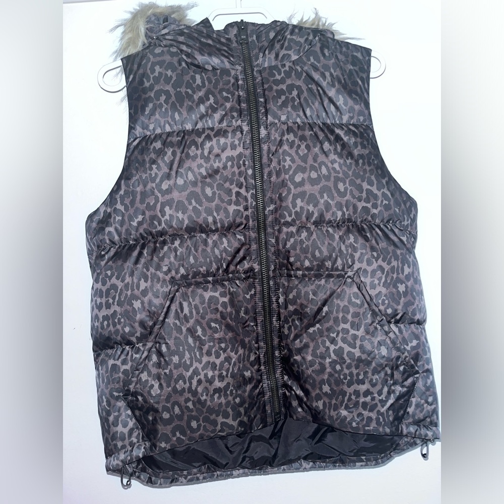 Coach Leopard Print Faux Fur & Duck Down Puffer Vest- Size Medium